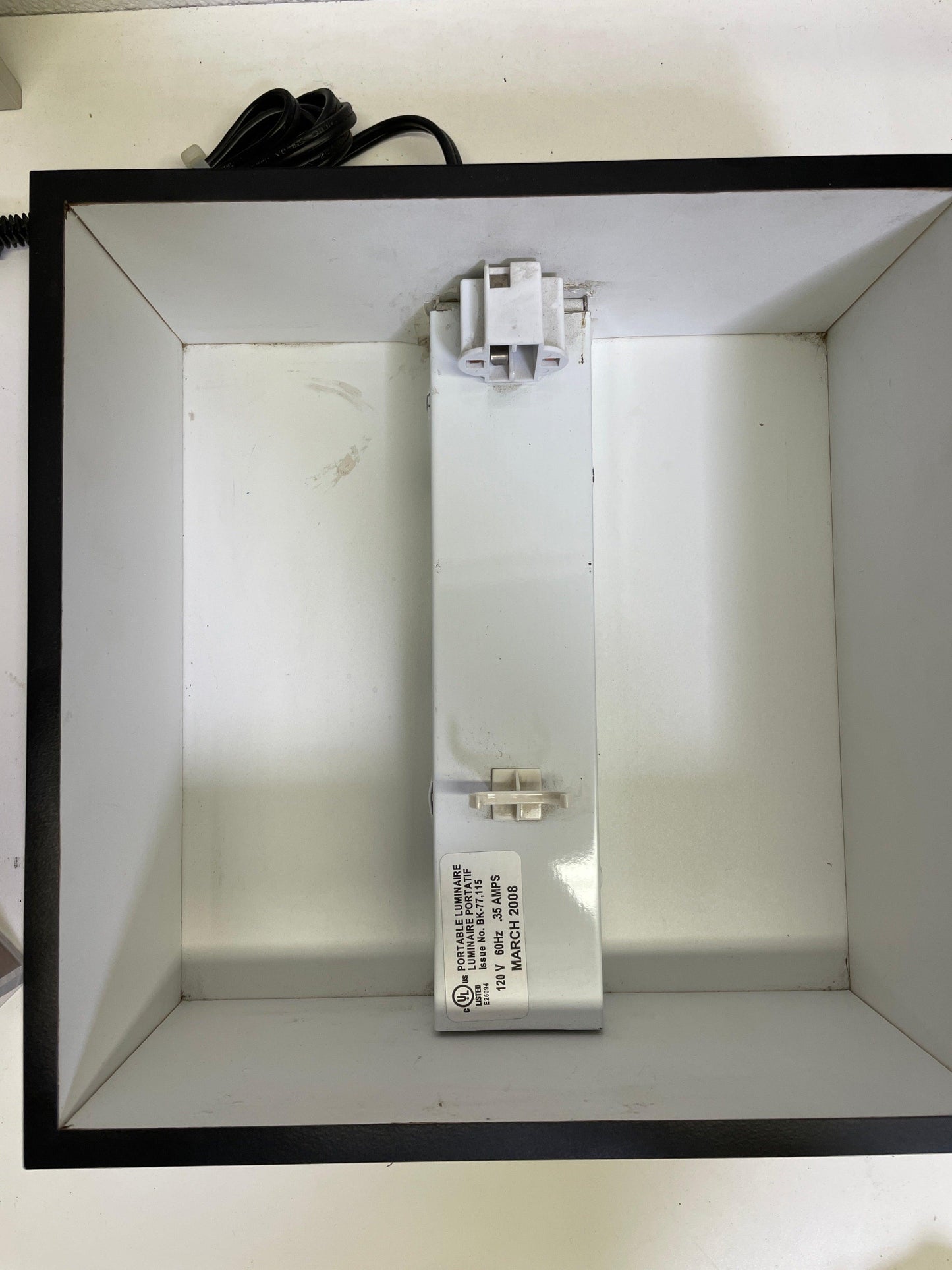 Table Top Display Riser 4H and Acrylic Cover 12H AS IS no returns - Museumize.com