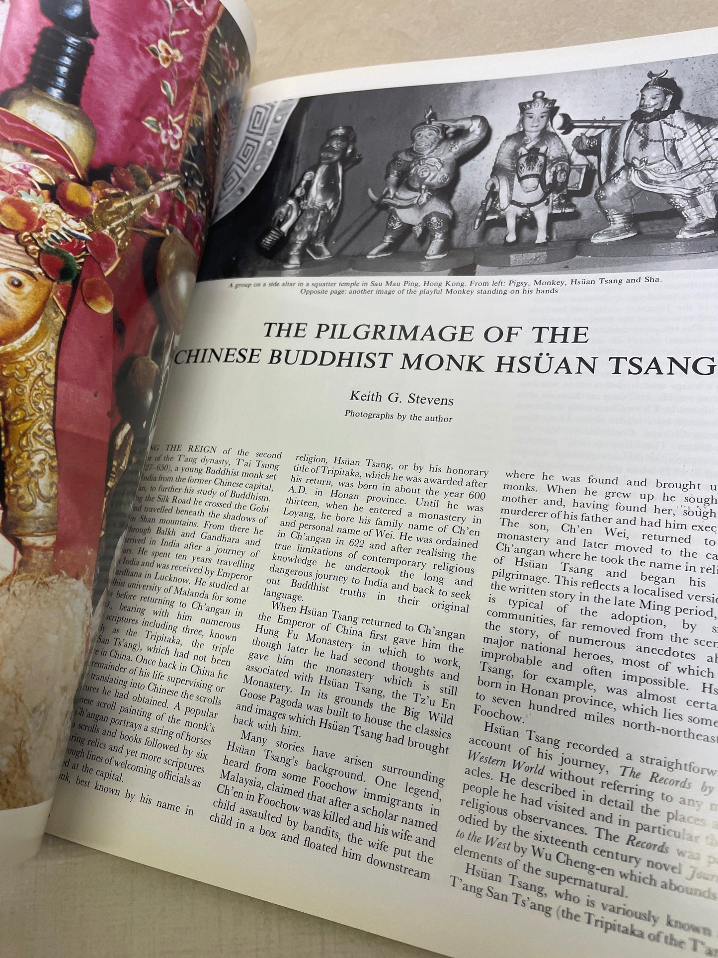 Magazine - Arts of Asia May - June 1982 Chinese Ceramics attic no returns - Museumize.com