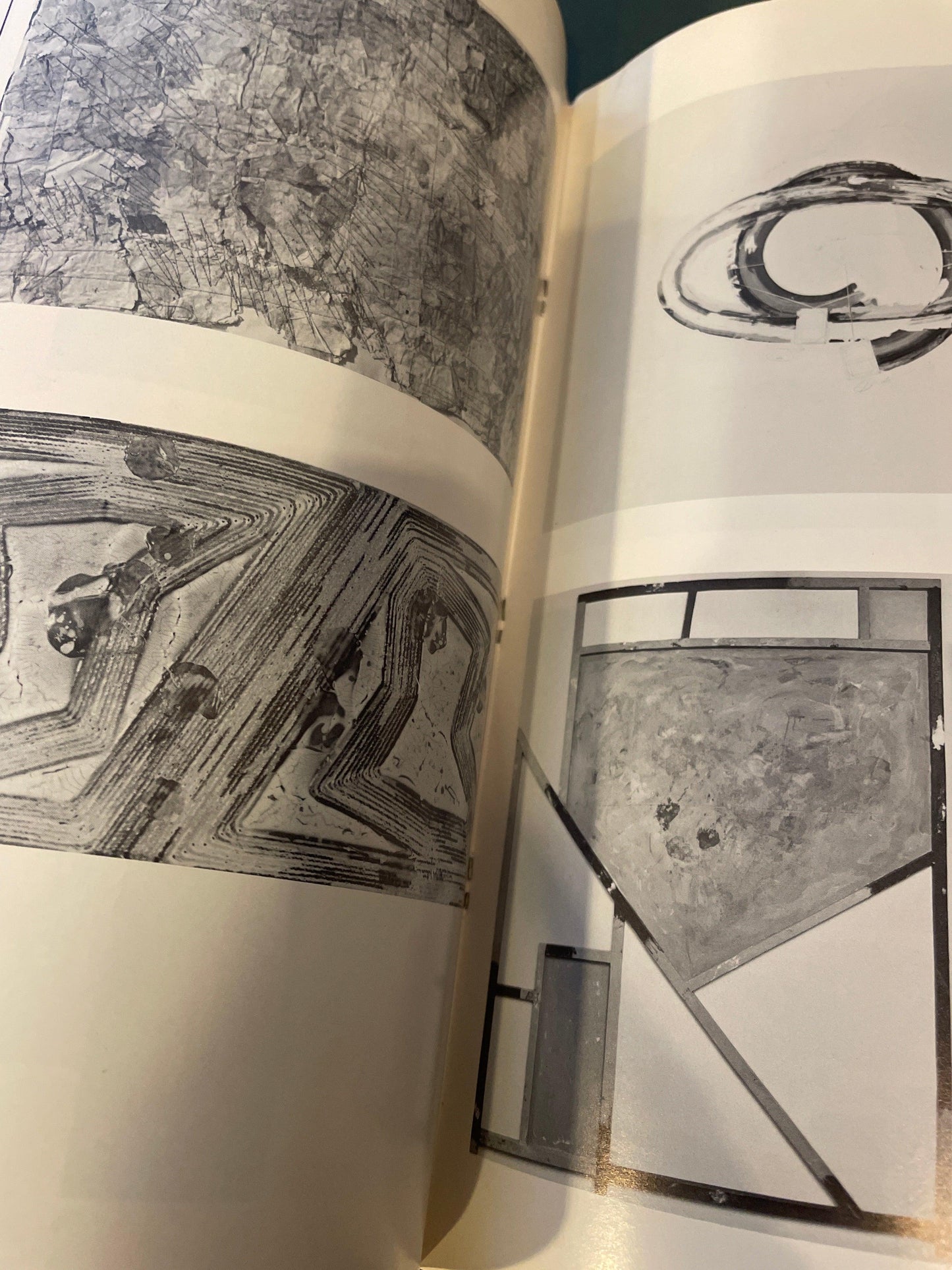 Magazine - LAICA Journal 1981 Los Angeles Institute of Contemporary Art Number 30 attic - Museumize.com