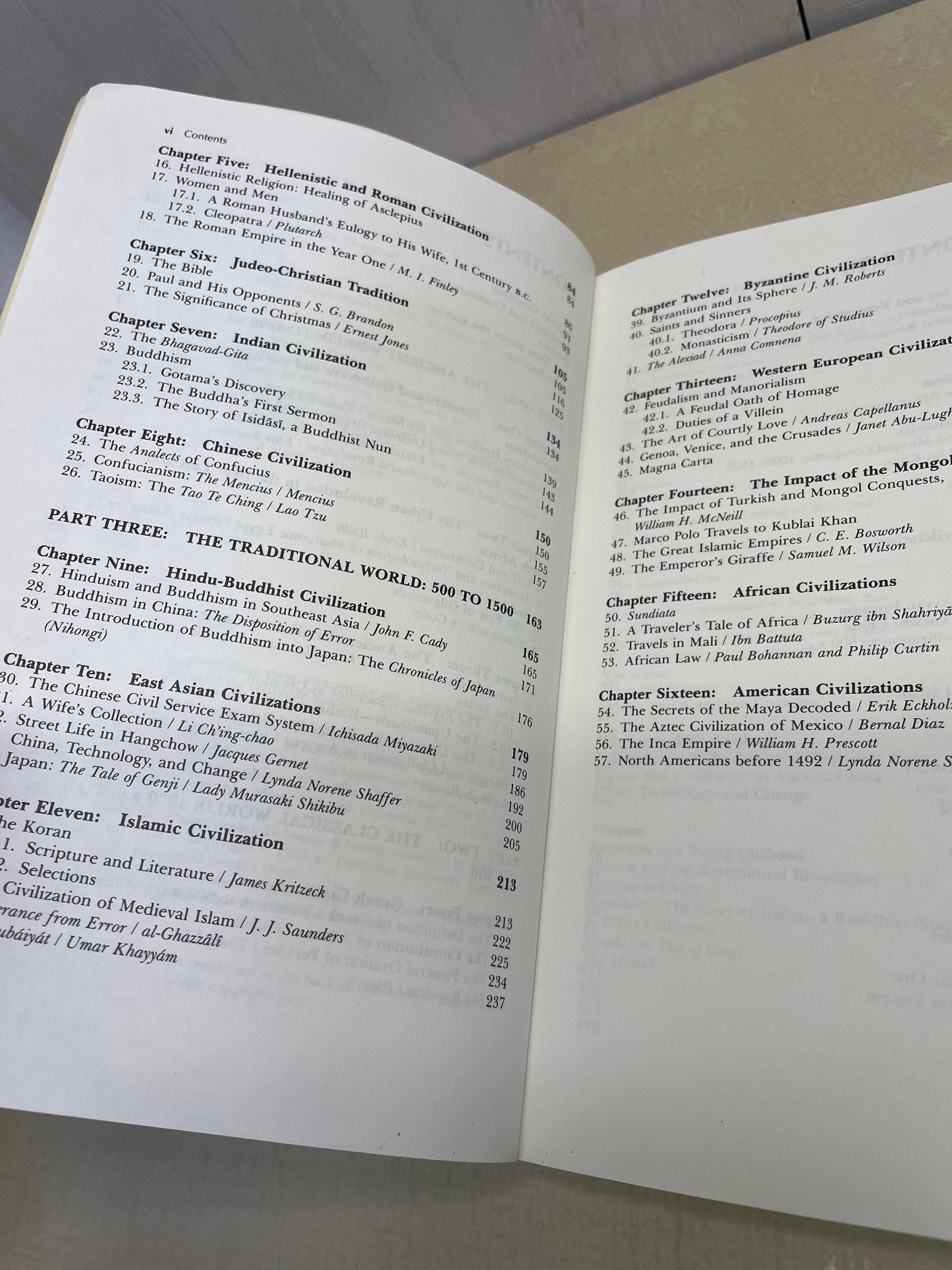 Book - Readings in World Civilizations Vol 1 The Great Traditions by Kevin Reilly ATTIC no returns - Museumize.com