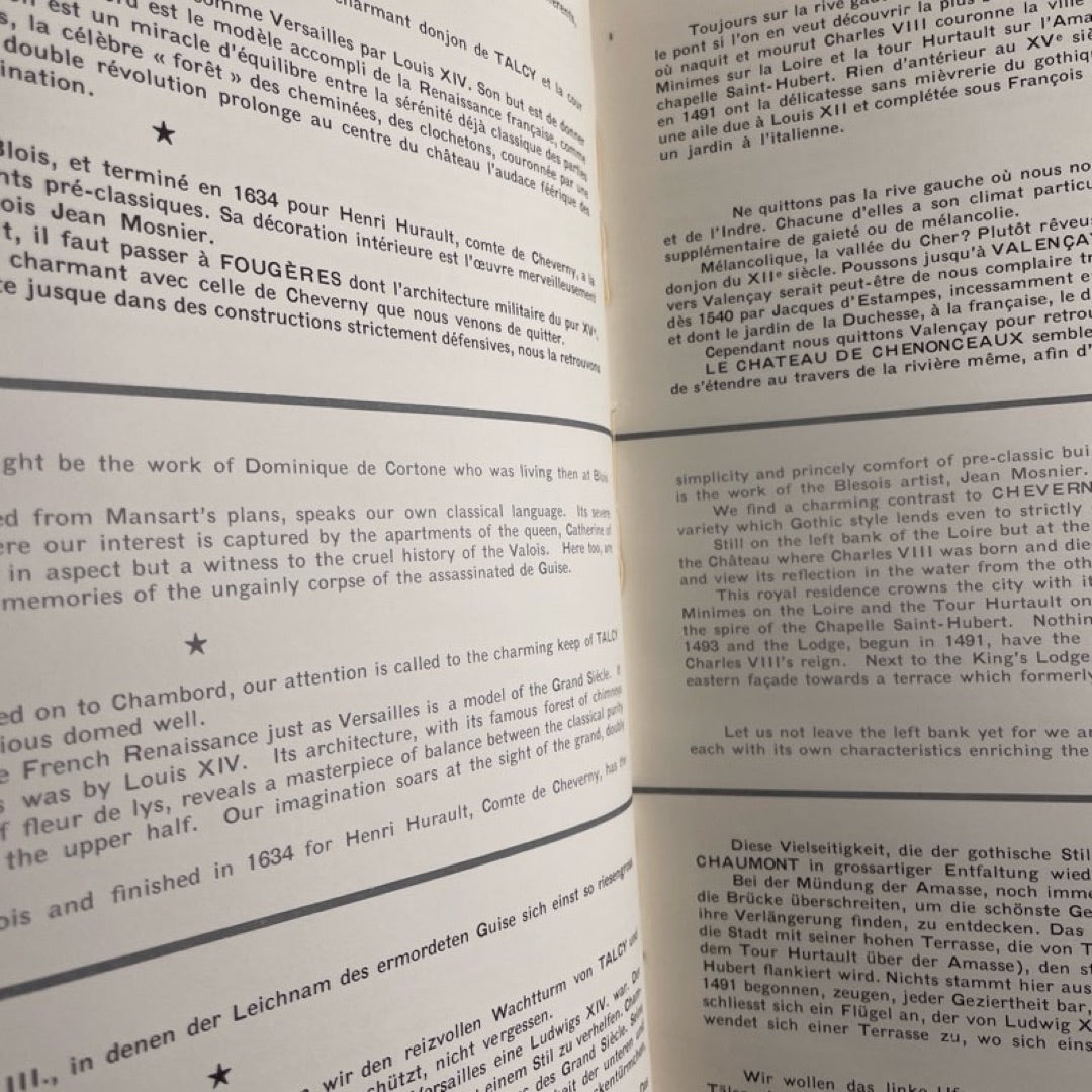 Book - Chateaux of Loire Valley Castles Photos of French Architecture 1960s attic no returns - Museumize.com