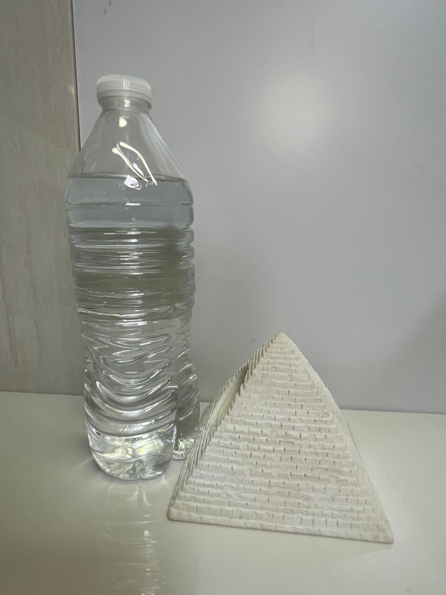 Statue - Egyptian Pyramid 3.5 x 4 x 4 in AS IS ATTIC no returns - Museumize.com