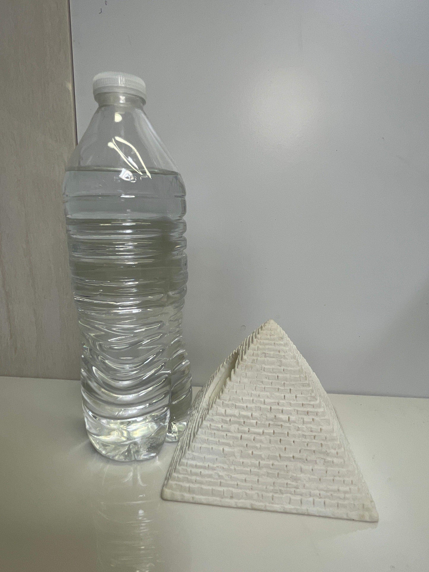 Statue - Egyptian Pyramid 3.5 x 4 x 4 in AS IS ATTIC no returns - Museumize.com