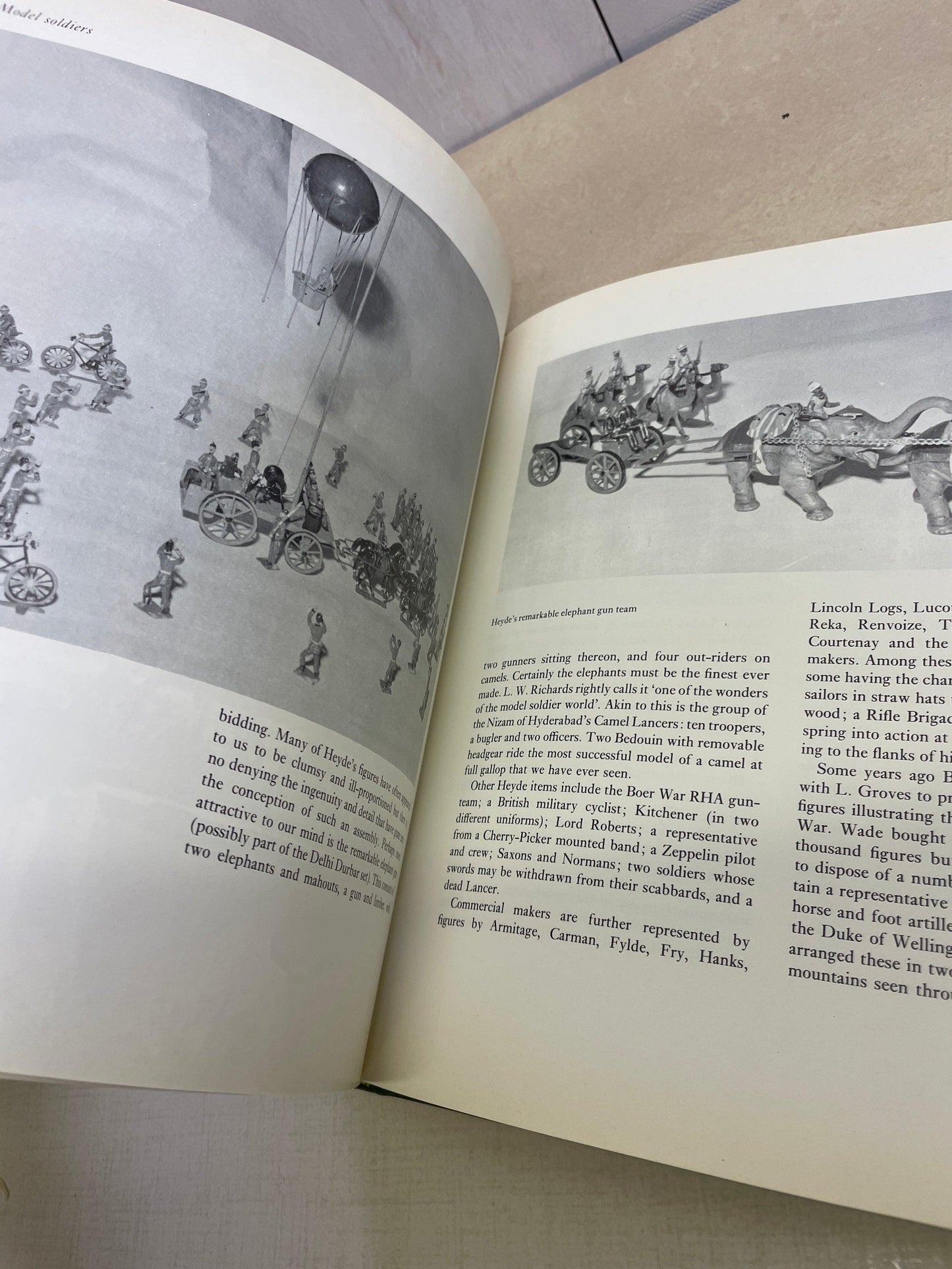 Book - Model Soldiers an Illustrated History by John G Garratt ATTIC no returns - Museumize.com