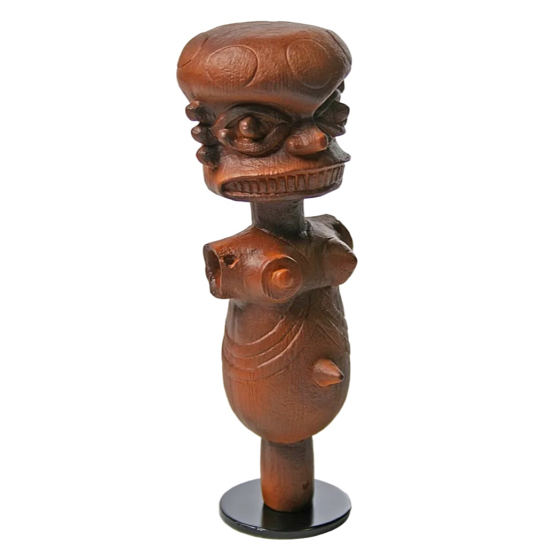 Eket Ibibio marionette statue on metal display stand, southeastern Nigeria puppet figure replica, Parastone Mouseion African collection AFR05