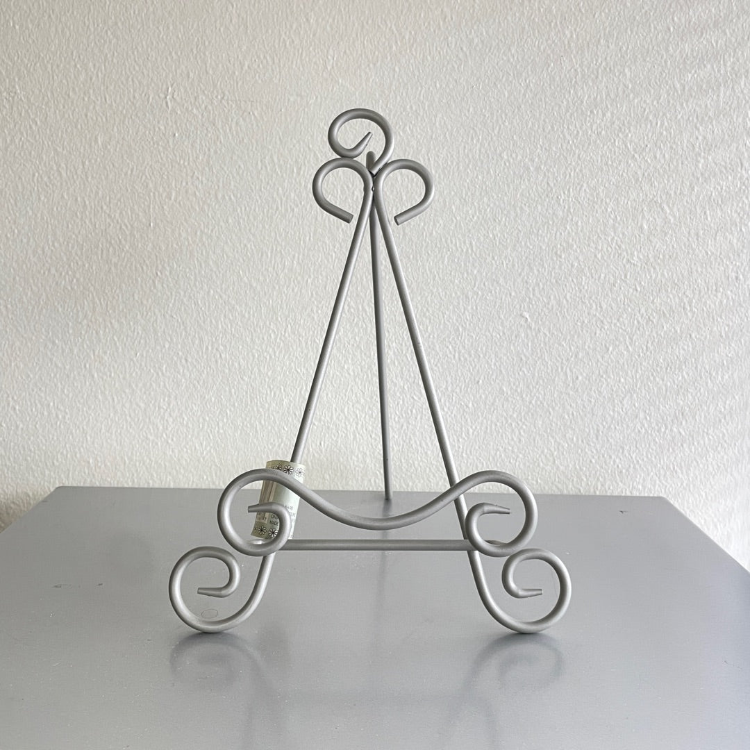 Display Easel -  Metal Display Stand Easel for Table 12 x 8.7 x 10 in attic no returns