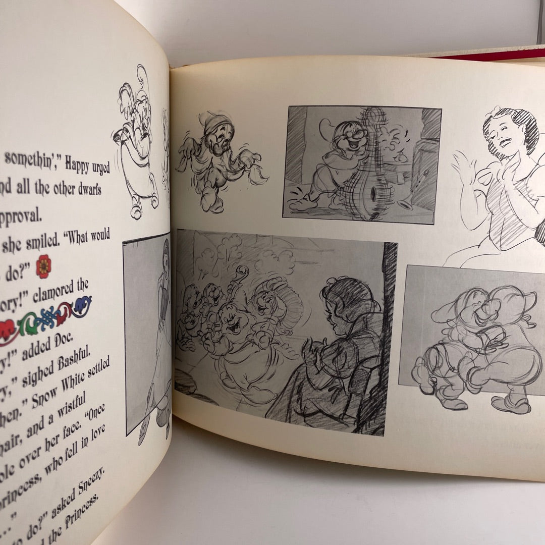 Book - Snow White and Seven Dwarfs Walt Disney Making Of Animation Movie attic no returns - Museumize.com