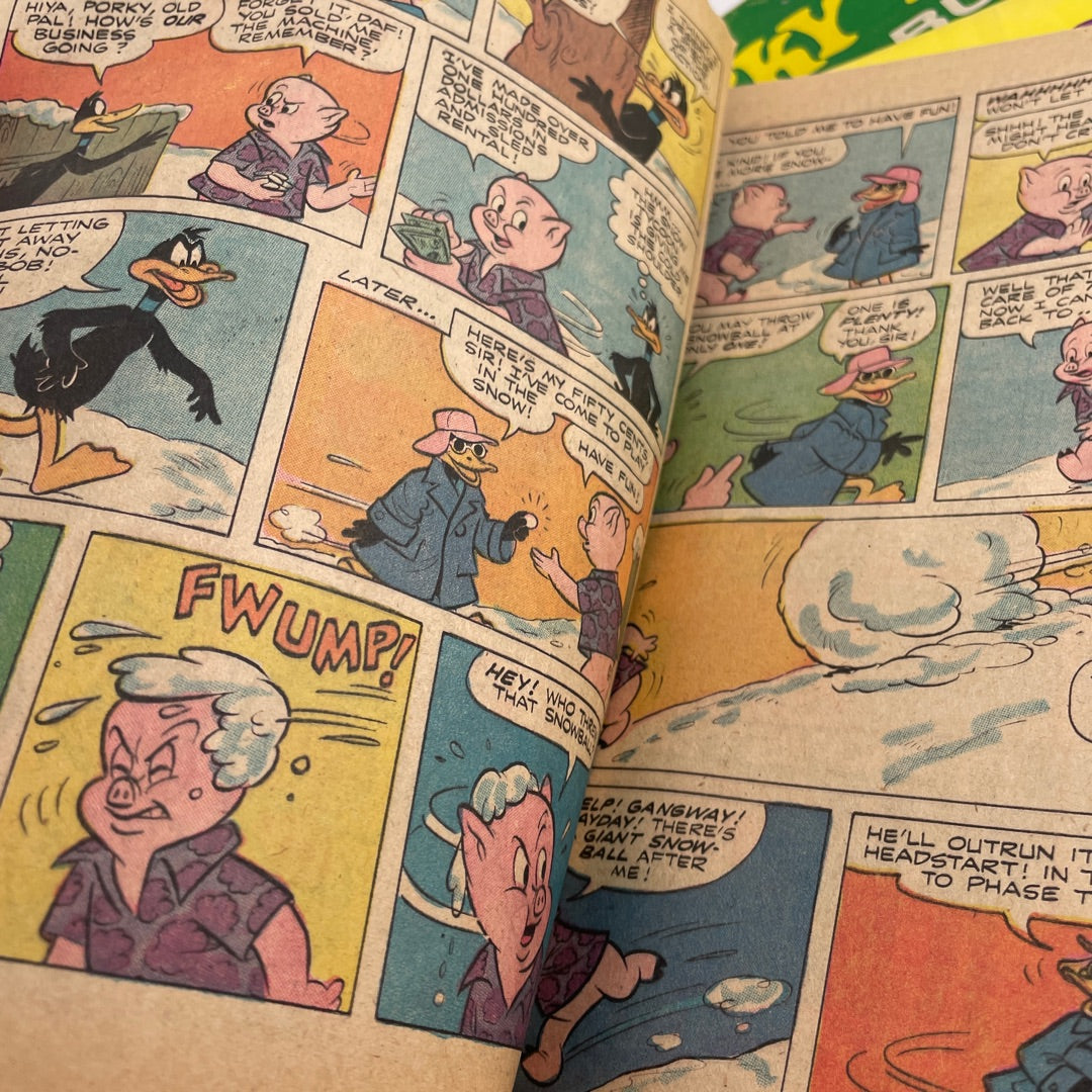 Comic Book - Porky Pig and Bugs Bunny Looney Tunes Set of 3 1971 1975 1976 attic no returns - Museumize.com