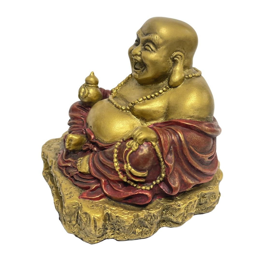 Side view of the small prosperity statue