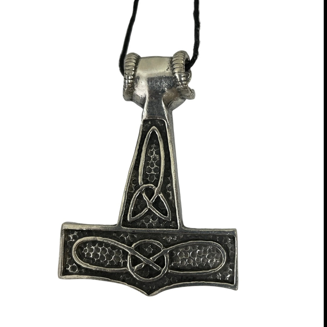 Back side Thor's hammer necklace