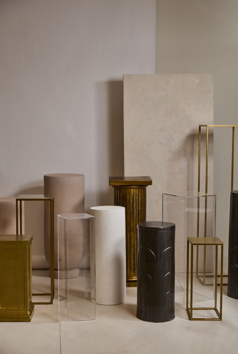 Pirouette Sleek Display Columns | Pirouette Urns 32 to 39H